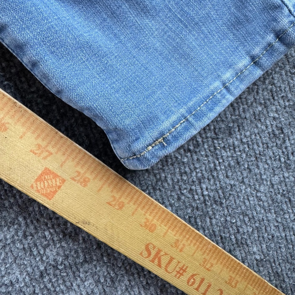 Levis 311 Shaping Skinny Jeans Light Wash Blue Denim W33 L30 19626-0205 - Picture 3 of 10